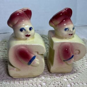 RARE Vintage Shawnee Chef Doughboy Baker Salt & Pepper Shakers, Japan, 1960s